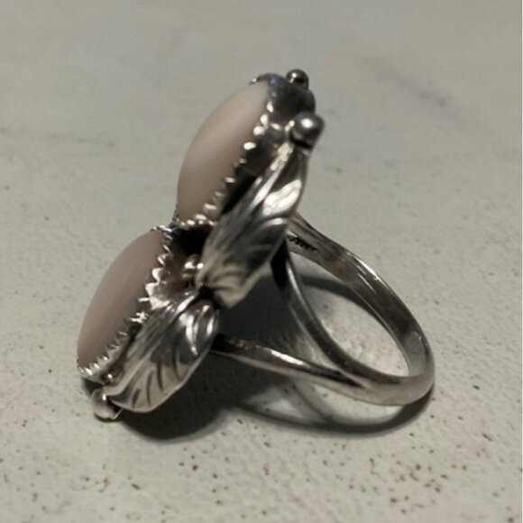 Ring Size 5.5 2 Mother of Pearl 10mm x 8mm Native Possibly Old Pawn Sterling Sil - Picture 5 of 14